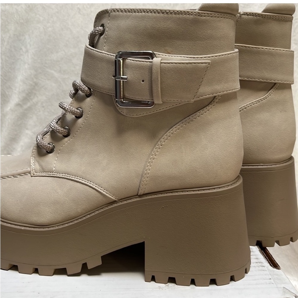 Soda Platform Lace-up Combat Boots